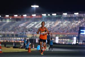 BIB: 2000
                            <button type="button" onclick="openModal(22861929)" class="btn btn-primary btn-sm float-right btn-popup" data-toggle="modal" data-target=".modal-high-quality">
                        <i class="fas fa-shopping-cart"></i> Add to Cart
                    </button>
                                            <button type="button" onclick="isThisMe(22861929, true)" class="btn btn-success btn-sm float-right btn-popup btn-isme hidden" data-toggle="tooltip" data-placement="bottom" title="นี่คือรูปของคุณใช่ไหม คลิกที่นี่เพื่อเอาเข้าอัลบั้ม">
                        <i class="fas fa-plus"></i> Add to album
                    </button>
                    <button type="button" onclick="isThisMe(22861929, false)" class="btn btn-warning btn-sm float-right btn-popup btn-isnotme hidden">
                        <i class="fas fa-ban"></i> Remove from album
                    </button>